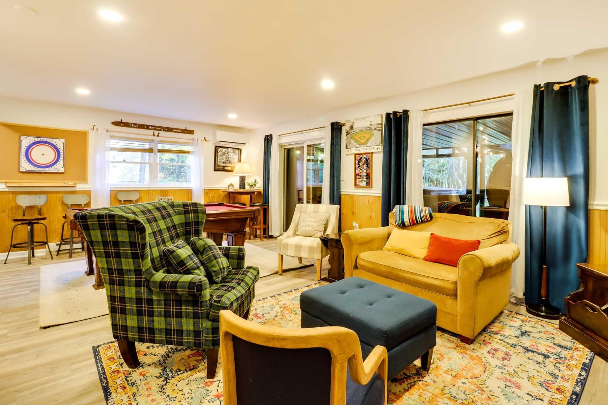 Poconos Ski Retreat With Sauna, Hot Tub, And Game Room Lake Harmony Zewnętrze zdjęcie