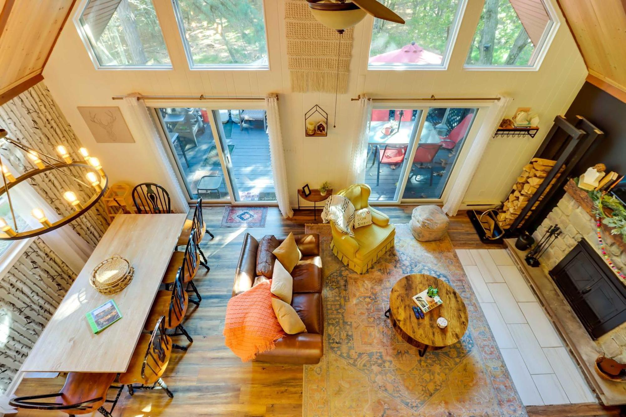 Poconos Ski Retreat With Sauna, Hot Tub, And Game Room Lake Harmony Zewnętrze zdjęcie